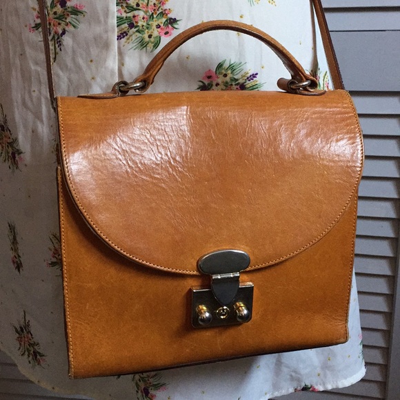 Furla Handbags - Vintage Furla Leather Crossbody